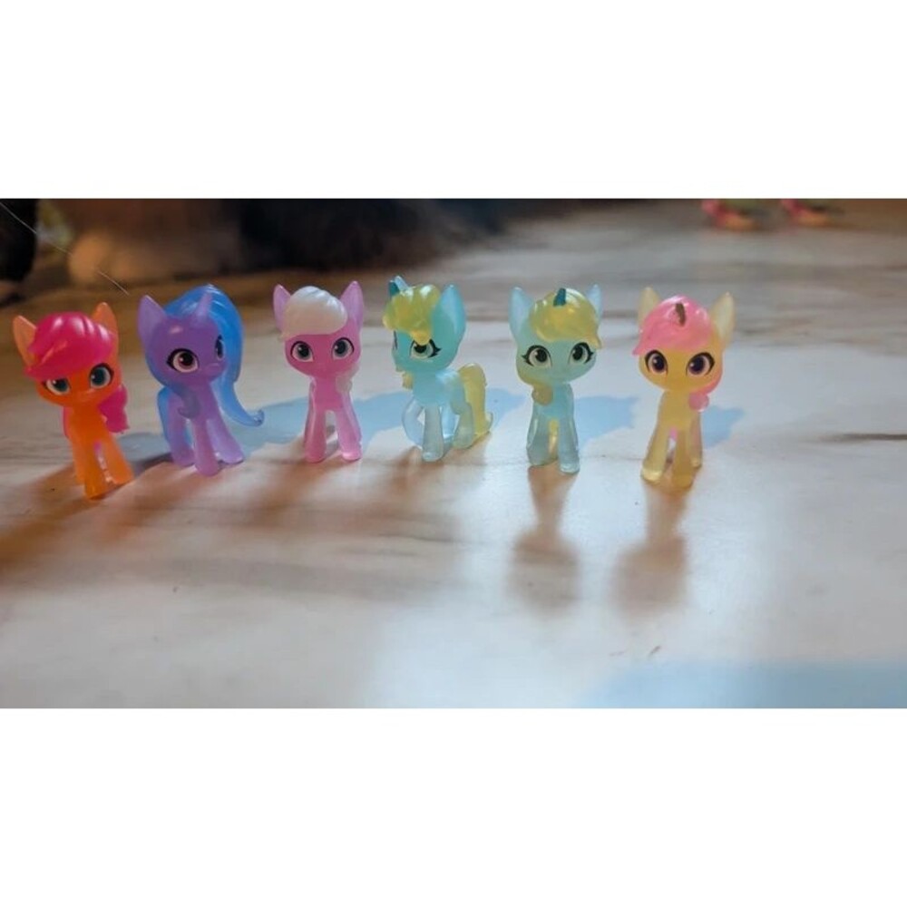 My little pony figures